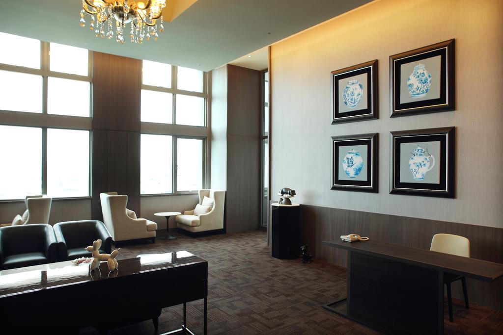 โฮเต็ล อินเทรนดี้ Hotel Taishan ภายนอก รูปภาพ