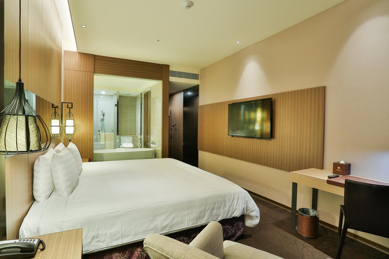โฮเต็ล อินเทรนดี้ Hotel Taishan ภายนอก รูปภาพ
