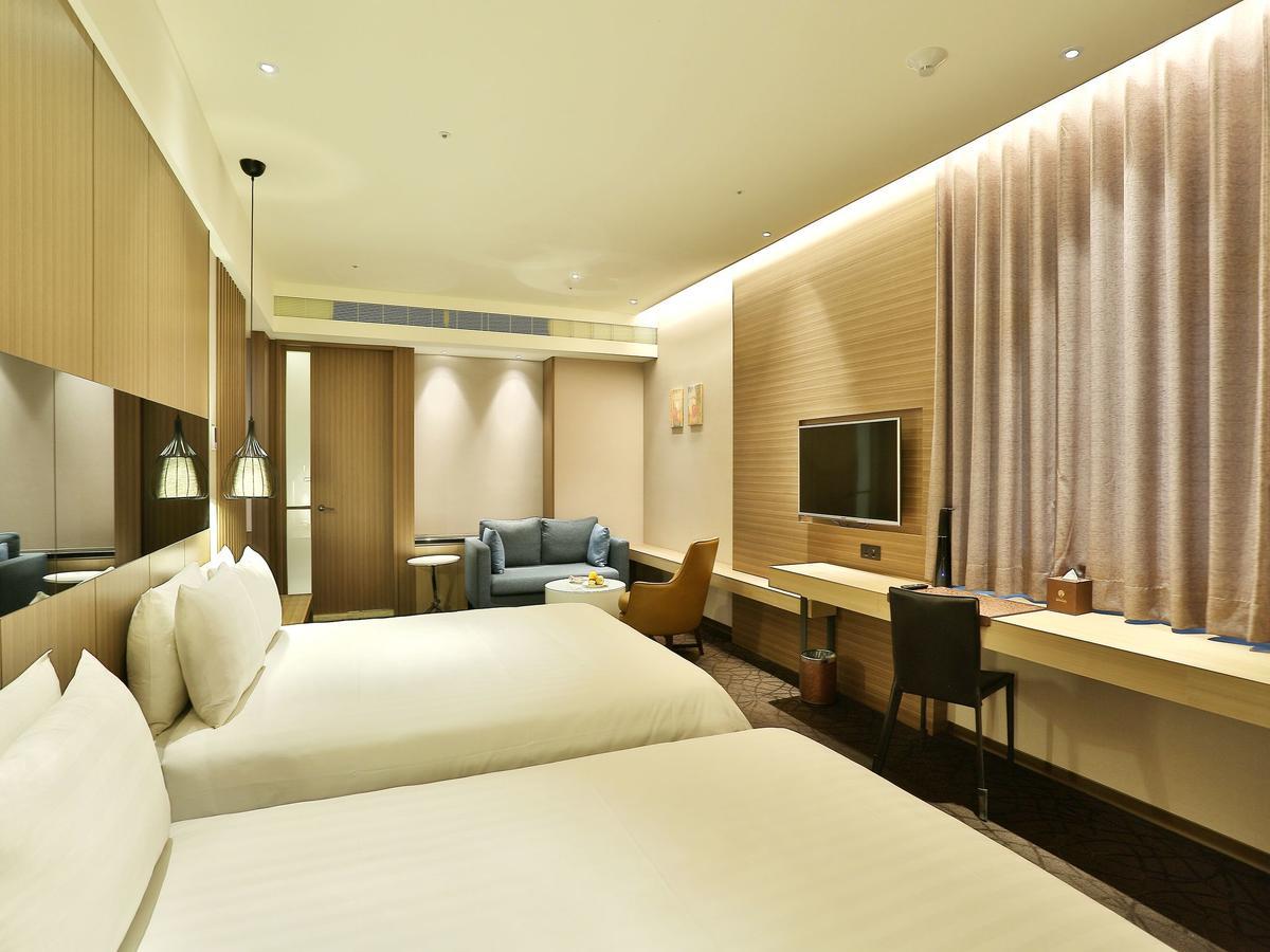 โฮเต็ล อินเทรนดี้ Hotel Taishan ภายนอก รูปภาพ